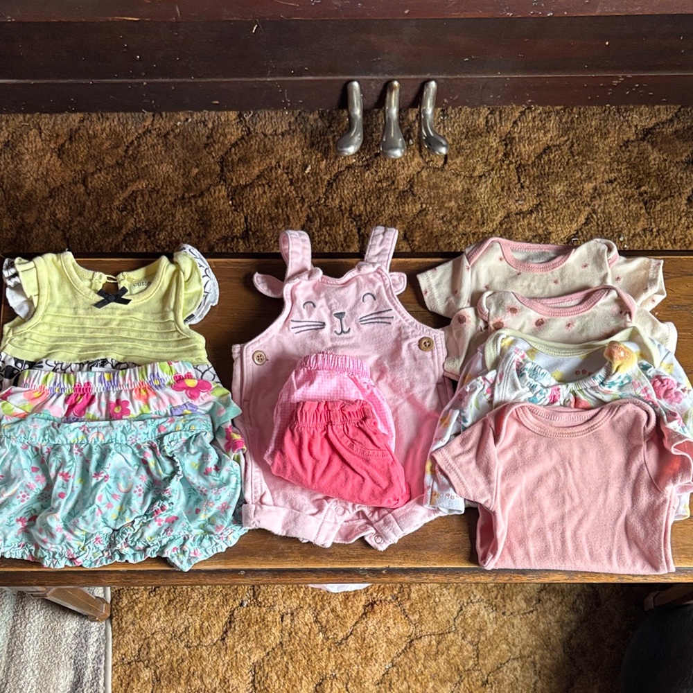 Lot of 11 items 3-6mos cute baby clothes